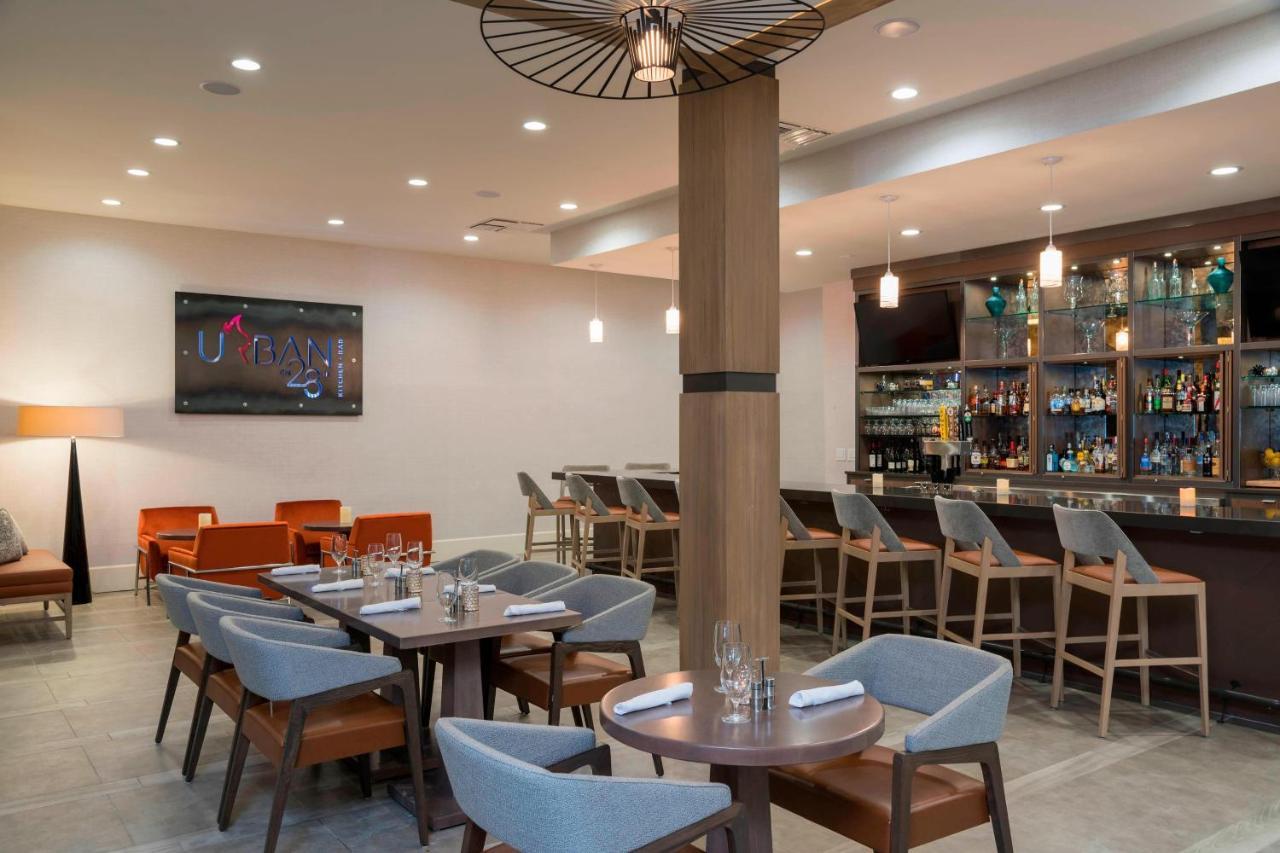 Sonesta Hotel Grand Rapids Airport Dış mekan fotoğraf