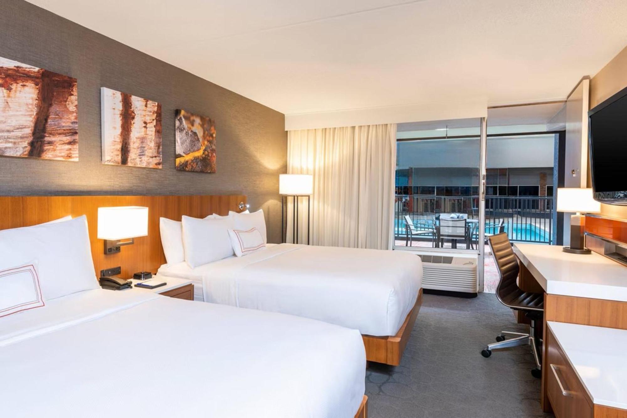Sonesta Hotel Grand Rapids Airport Dış mekan fotoğraf
