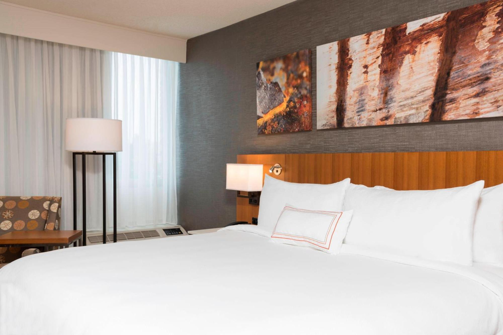 Sonesta Hotel Grand Rapids Airport Dış mekan fotoğraf