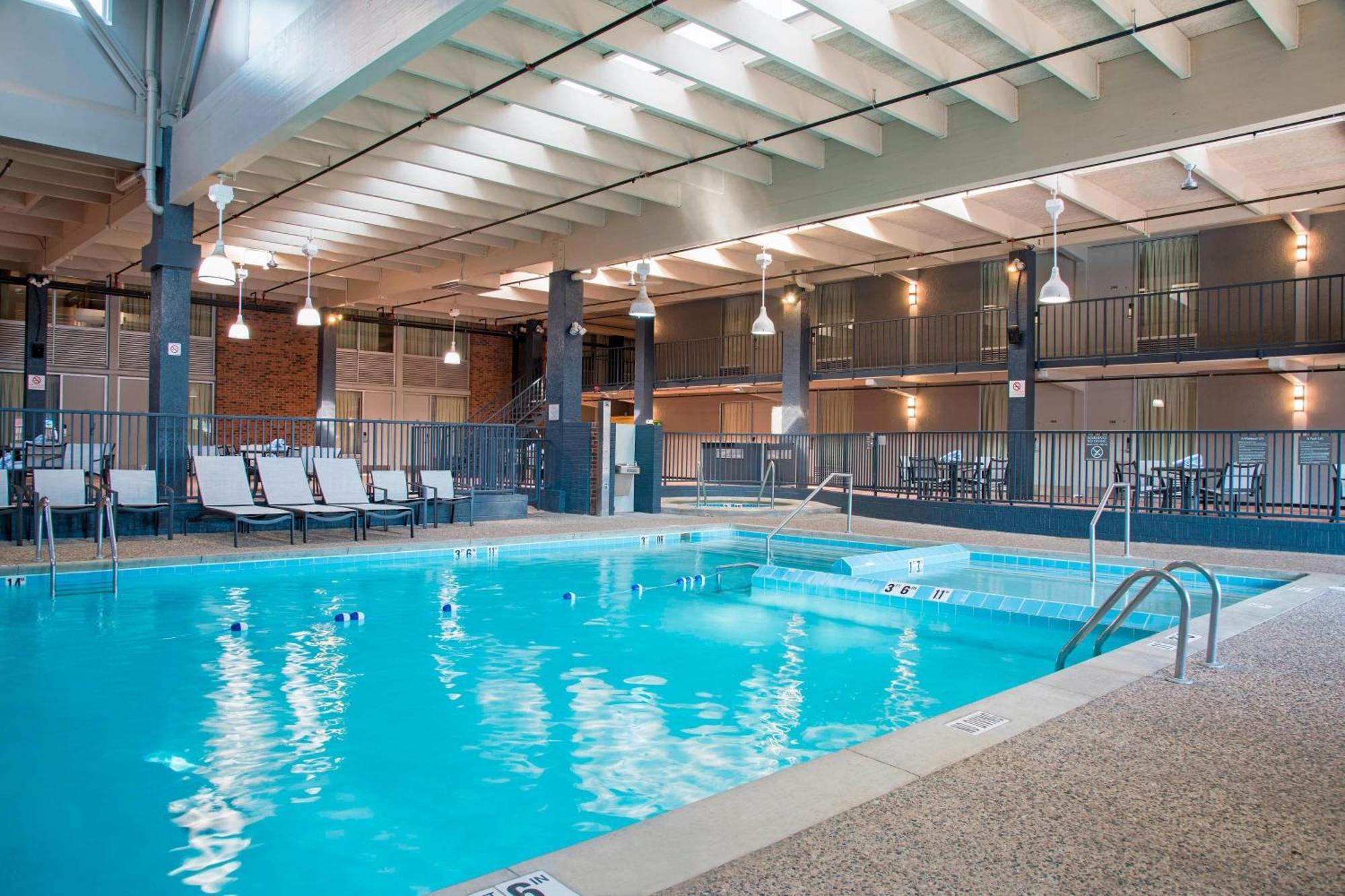 Sonesta Hotel Grand Rapids Airport Dış mekan fotoğraf