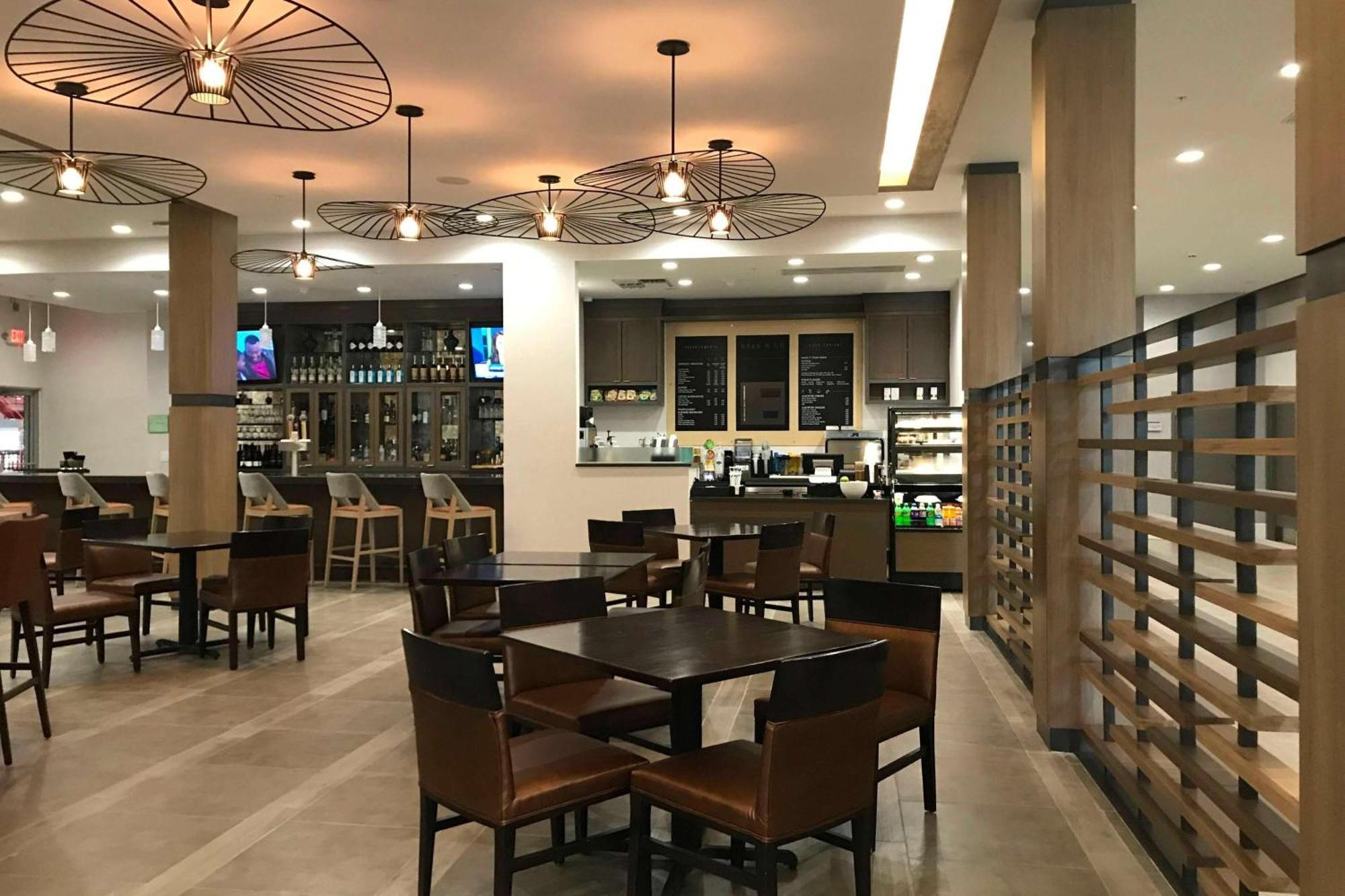 Sonesta Hotel Grand Rapids Airport Dış mekan fotoğraf