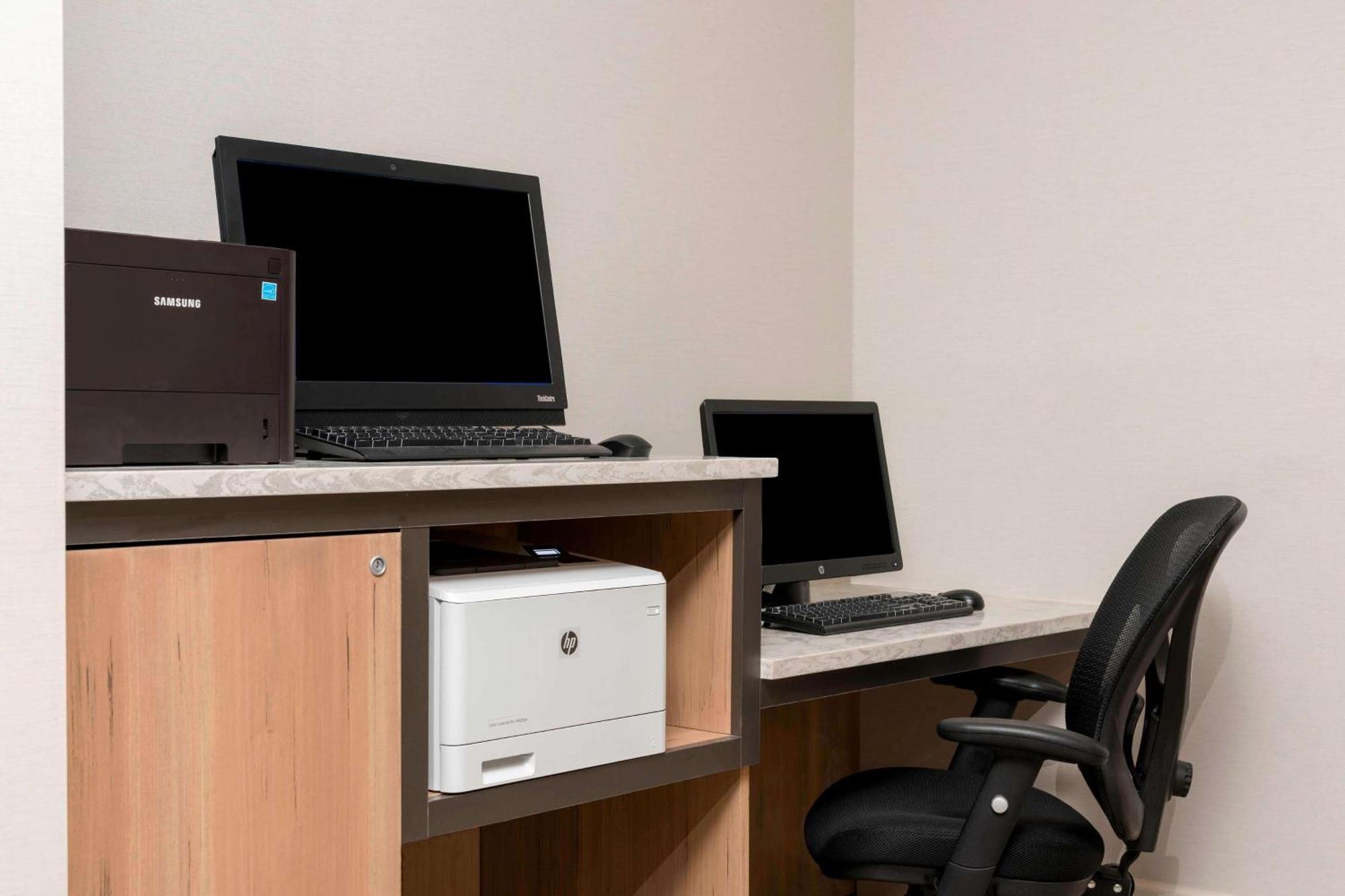 Sonesta Hotel Grand Rapids Airport Dış mekan fotoğraf