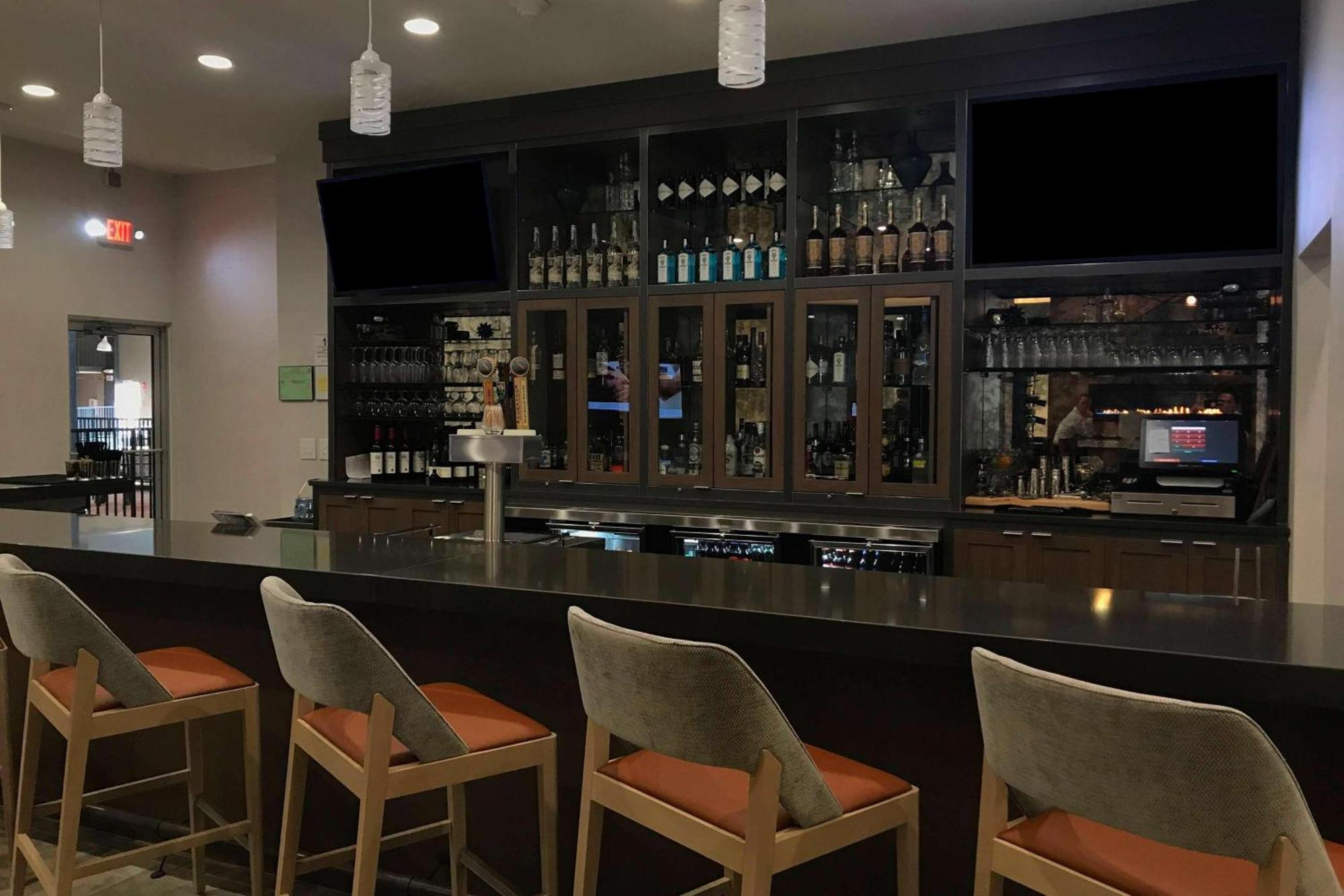Sonesta Hotel Grand Rapids Airport Dış mekan fotoğraf