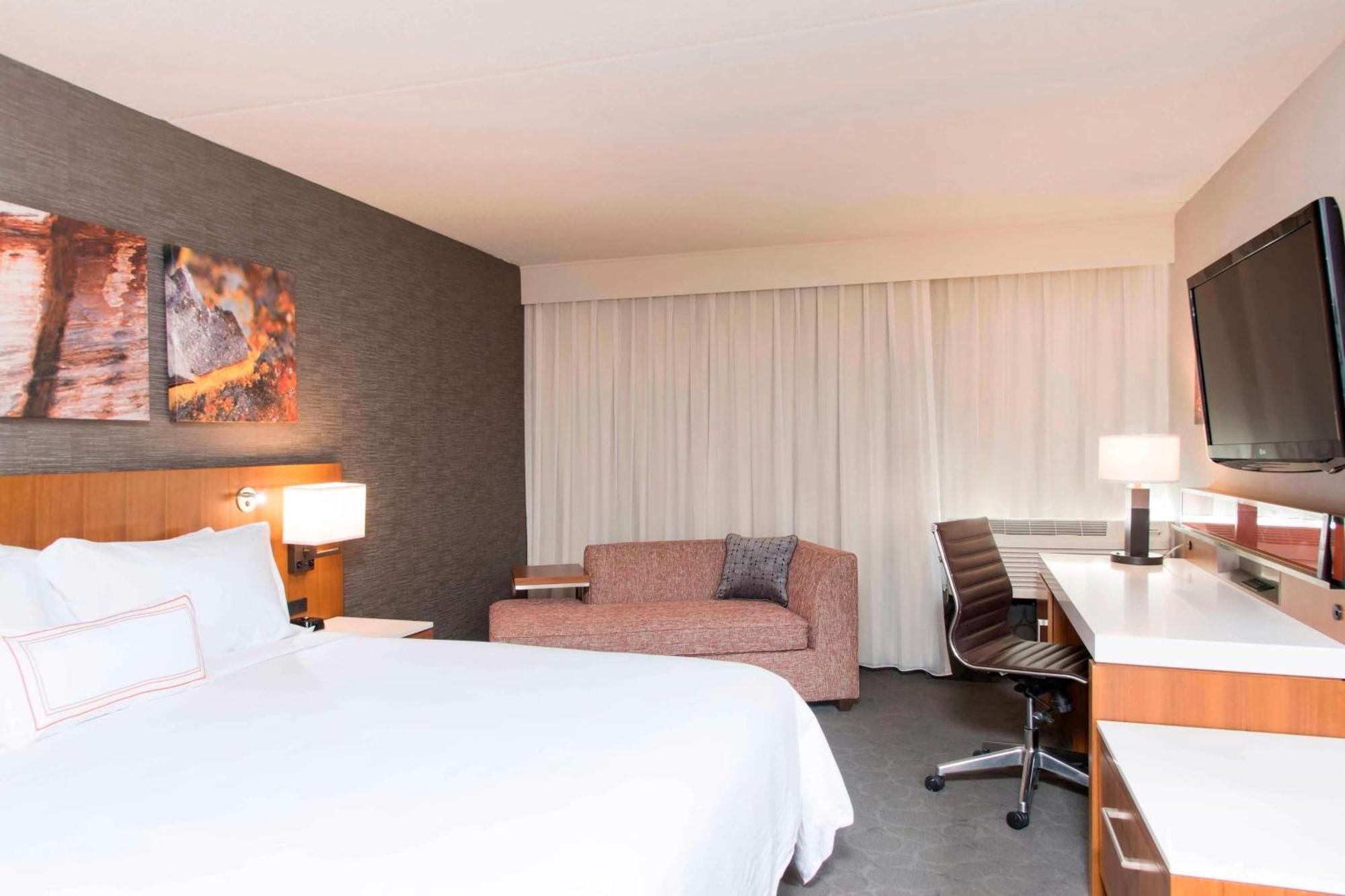 Sonesta Hotel Grand Rapids Airport Dış mekan fotoğraf