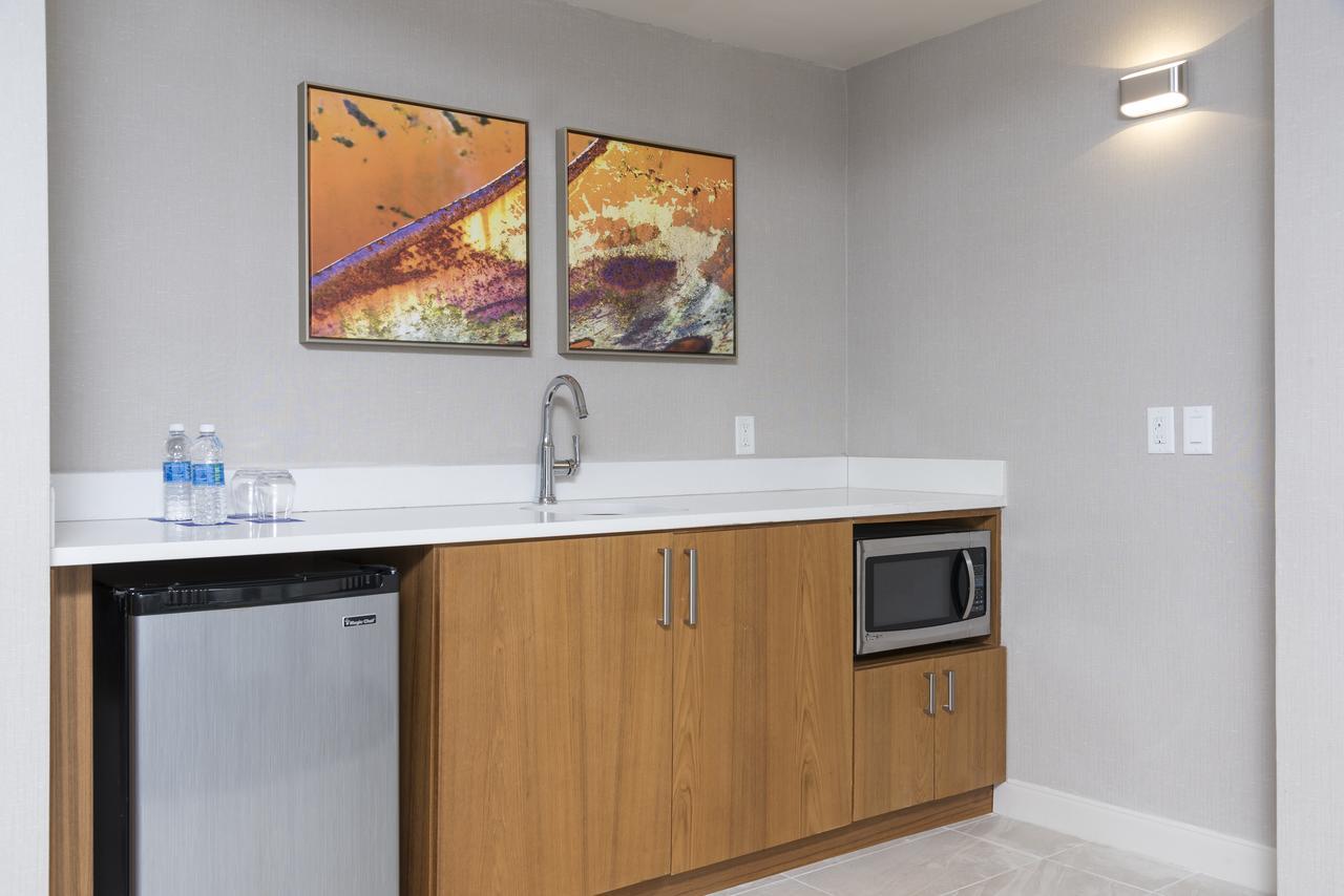 Sonesta Hotel Grand Rapids Airport Dış mekan fotoğraf